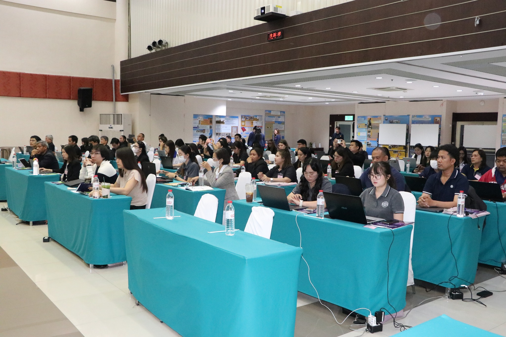 UploadImage